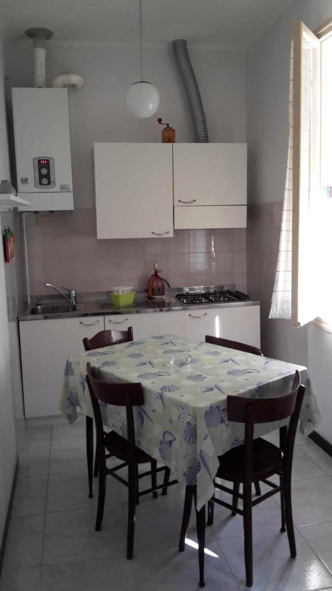 Residence Villa Carmen Fronte Mare A 50 Mt Pietra Ligure Bagian luar foto