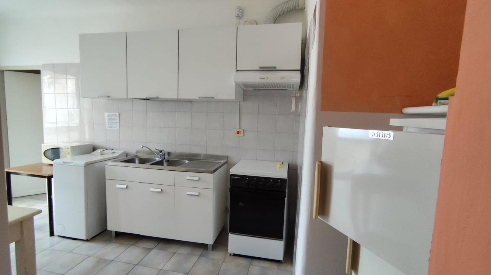 Residence Villa Carmen Fronte Mare A 50 Mt Pietra Ligure Bagian luar foto
